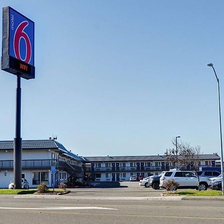 Motel 6-Eureka, Ca Redwood Coast エクステリア 写真