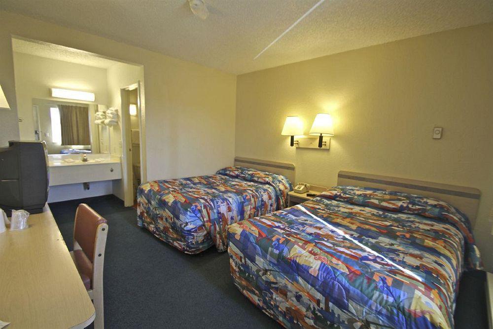 Motel 6-Eureka, Ca Redwood Coast エクステリア 写真