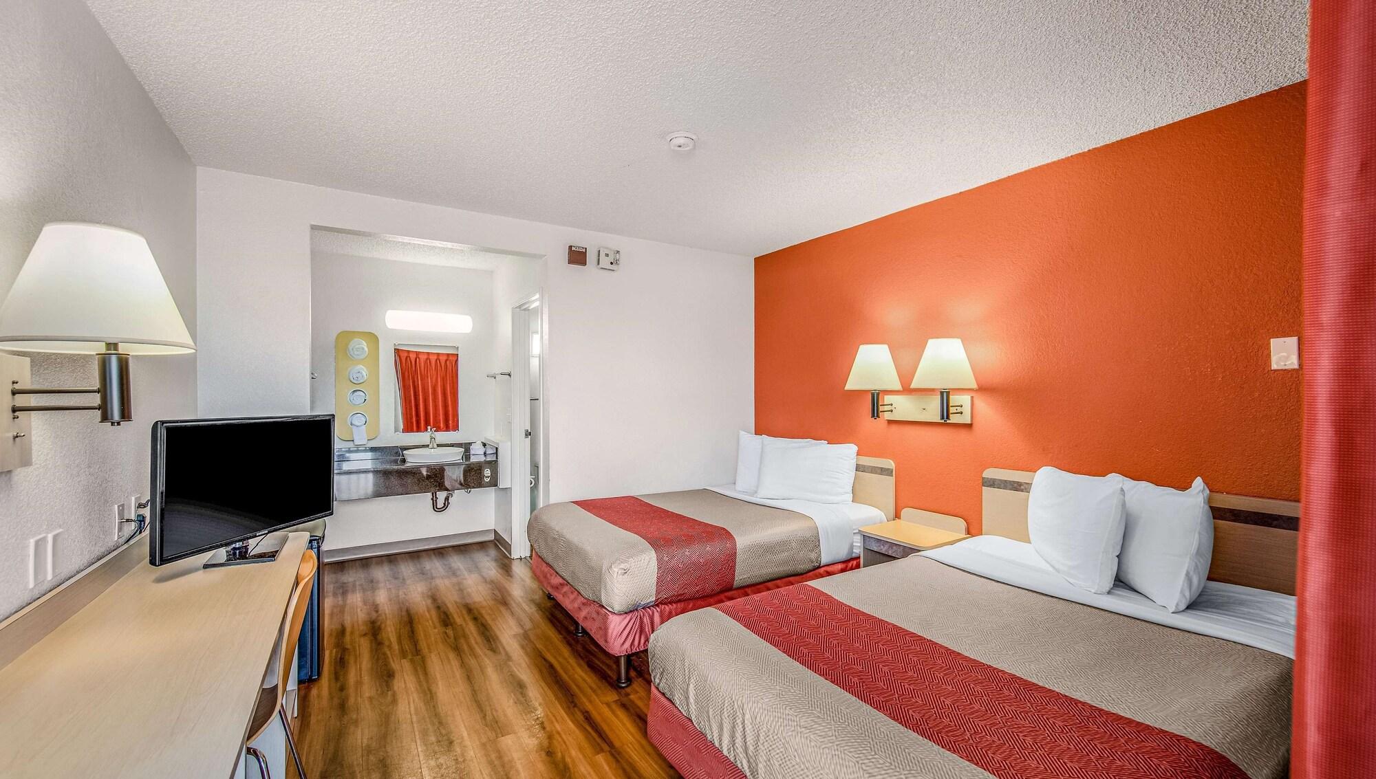 Motel 6-Eureka, Ca Redwood Coast エクステリア 写真