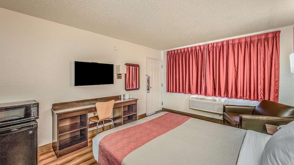 Motel 6-Eureka, Ca Redwood Coast エクステリア 写真