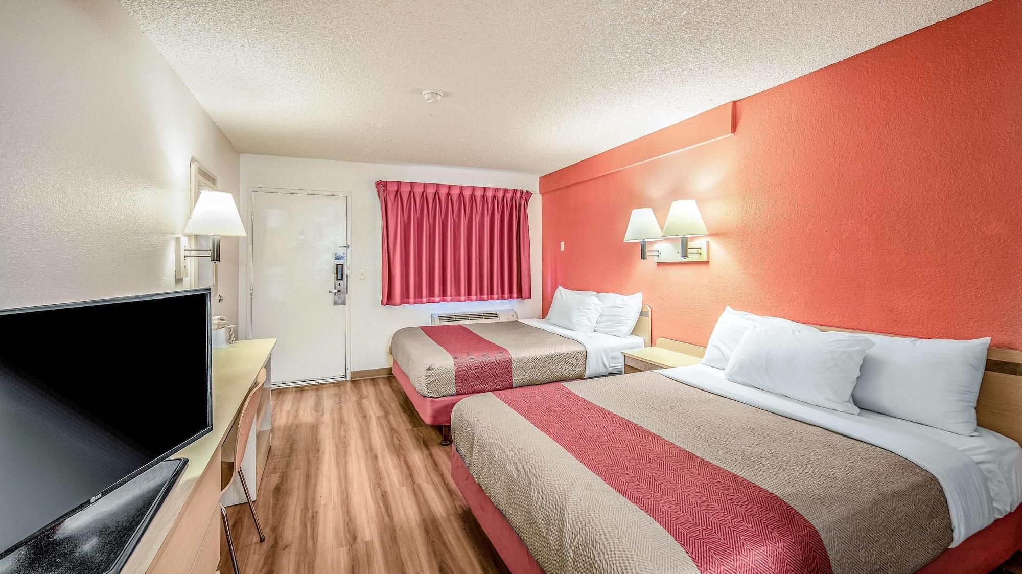 Motel 6-Eureka, Ca Redwood Coast エクステリア 写真