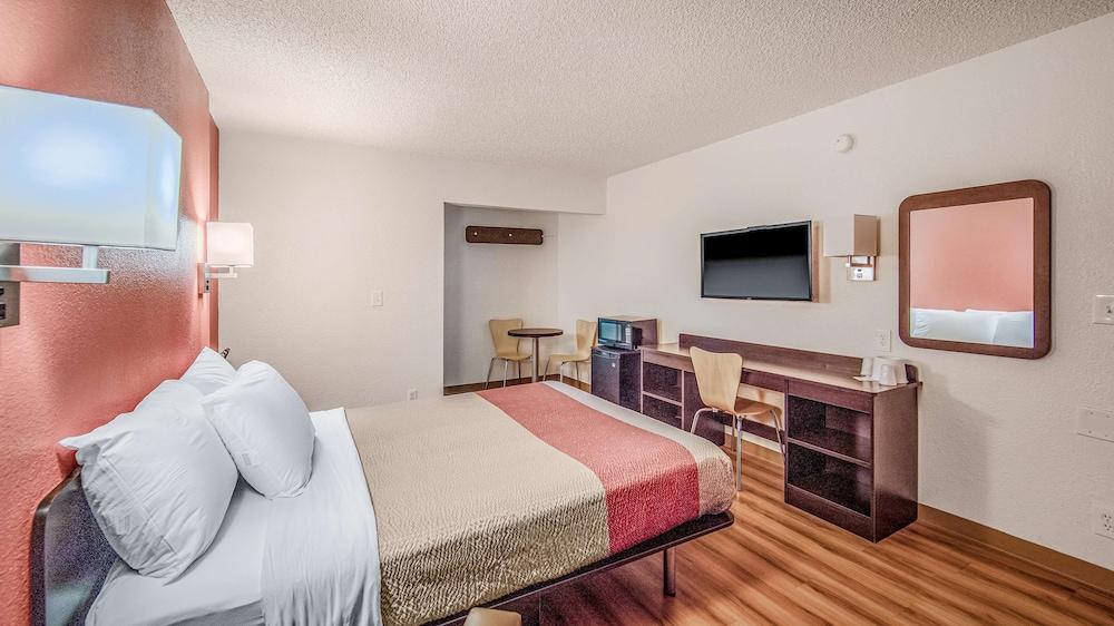 Motel 6-Eureka, Ca Redwood Coast エクステリア 写真