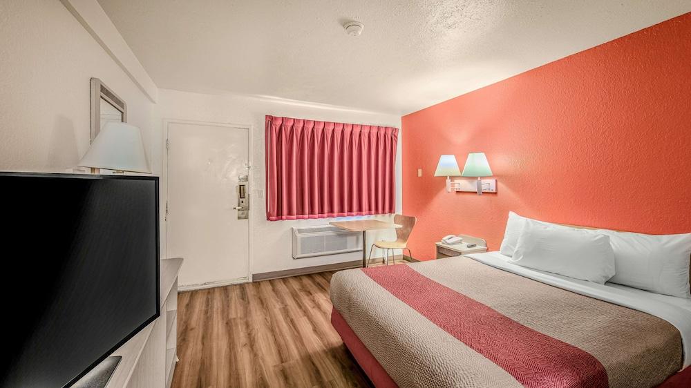 Motel 6-Eureka, Ca Redwood Coast エクステリア 写真